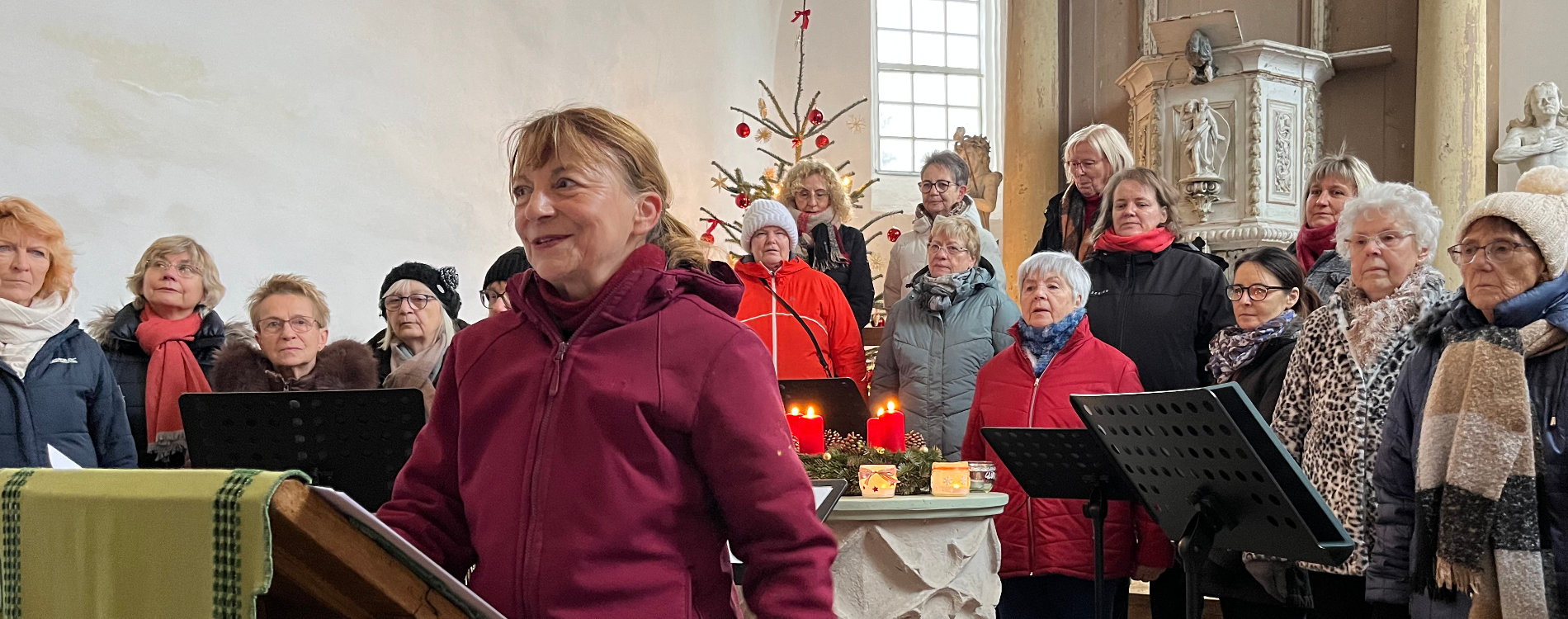 Der Frauenchor Wolteritz wünscht Ihnen ruhige und besinnliche Weihnachtsfeiertage und einen guten Start in das neue Jahr 2026!